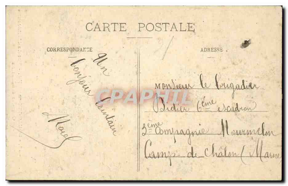 Boulogne-sur-Mer — Quartier des Marines — Rue du Machicoulis — Éditeur Stévenard, n° 68 — Reverso