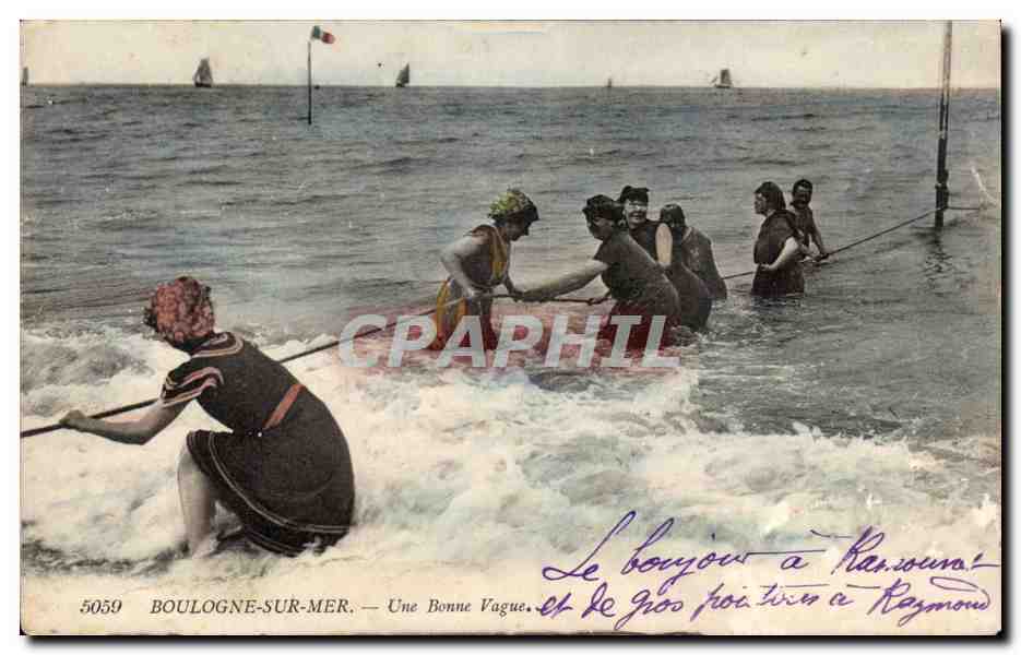 Boulogne-sur-Mer — Une Bonne Vague — CPAPHIL n°5059