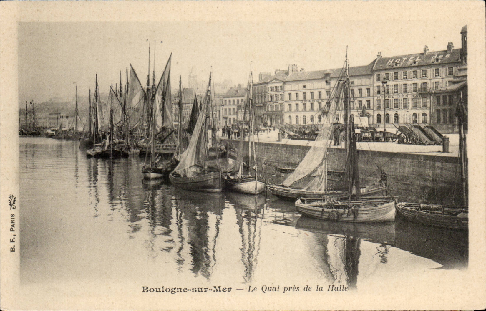 Boulogne-sur-Mer — Le Quai près de la Halle — B.F. Paris