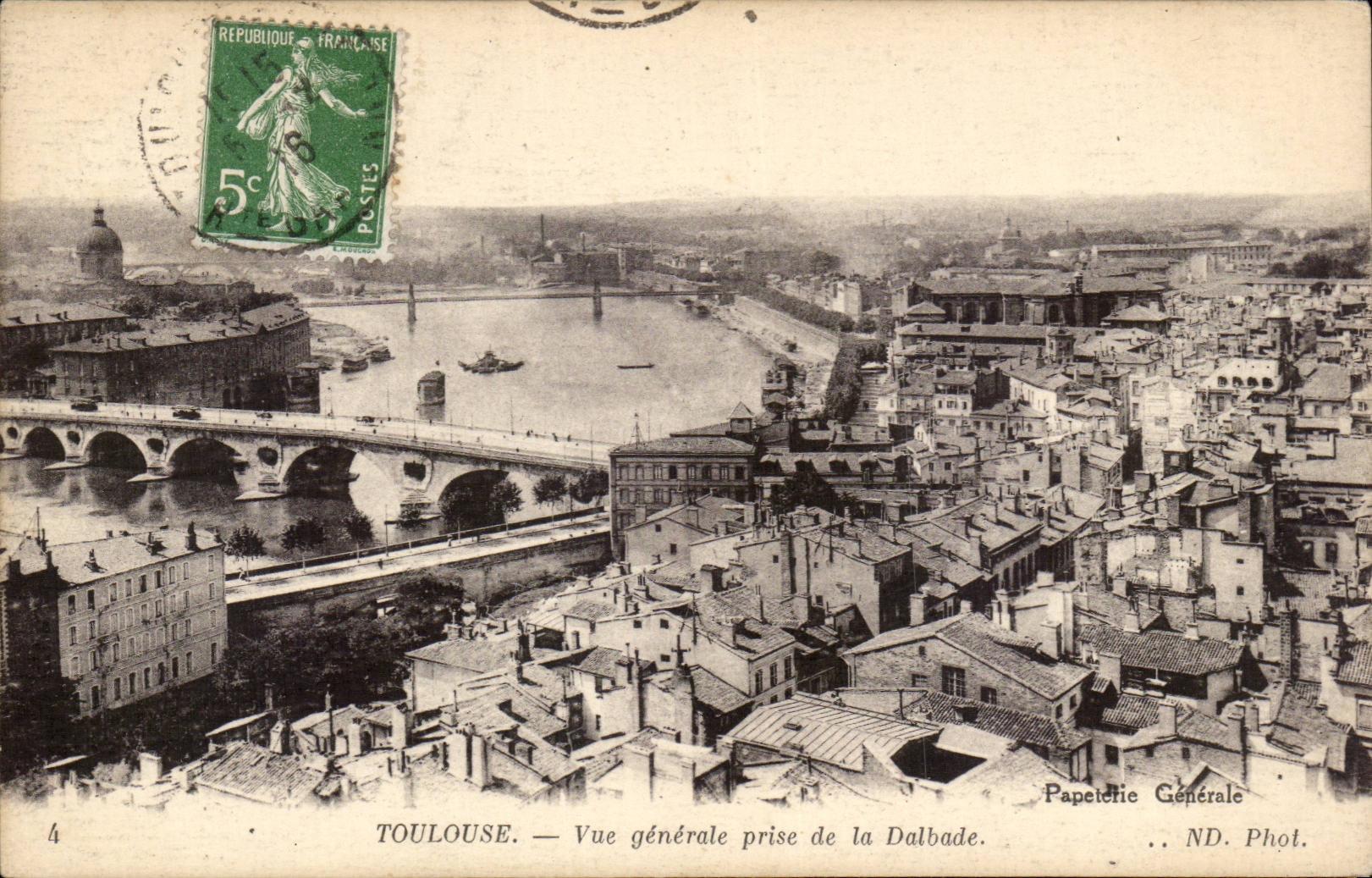 Toulouse — Vue générale prise de la Dalbade — Papeterie Générale