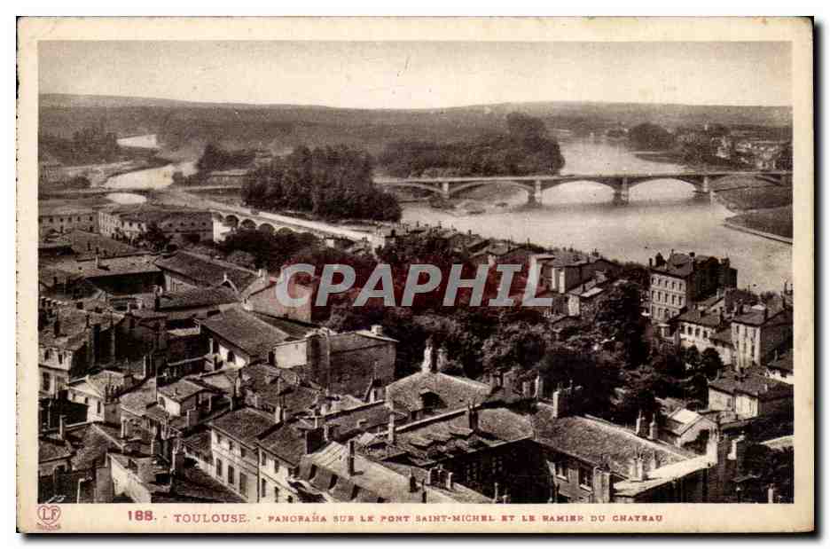 Toulouse - Panorama sur le pont Saint-Michel et le hamier du Château