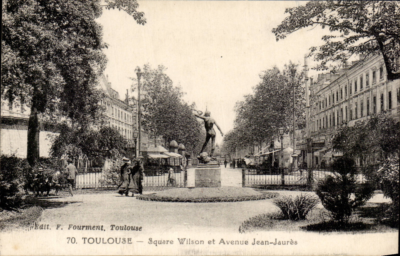 Toulouse — Square Wilson et Avenue Jean-Jaurès — Édit. F. Fourment, n°70