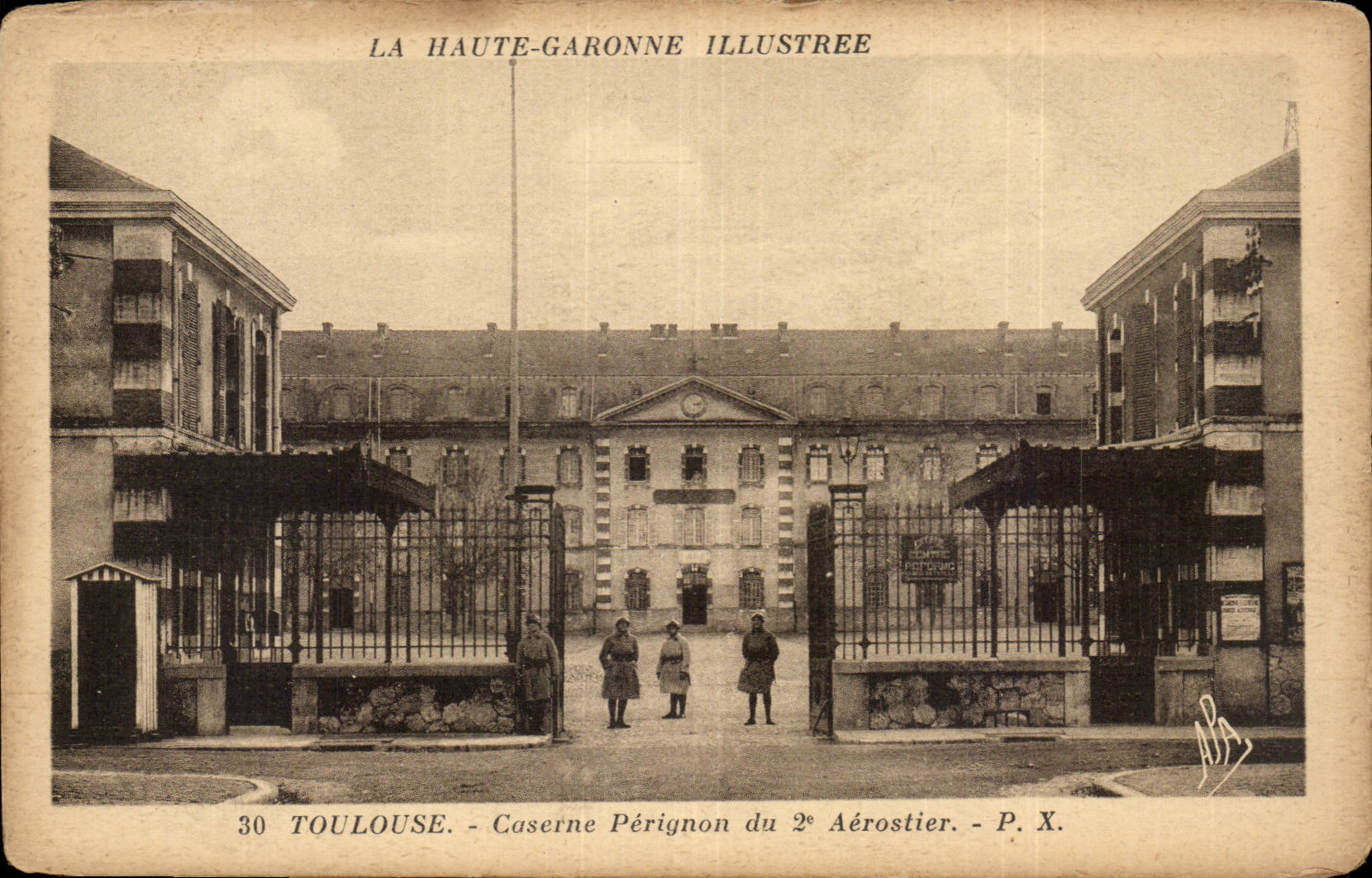 Toulouse - Caserne Perignon du 2 Aerostier CPA 