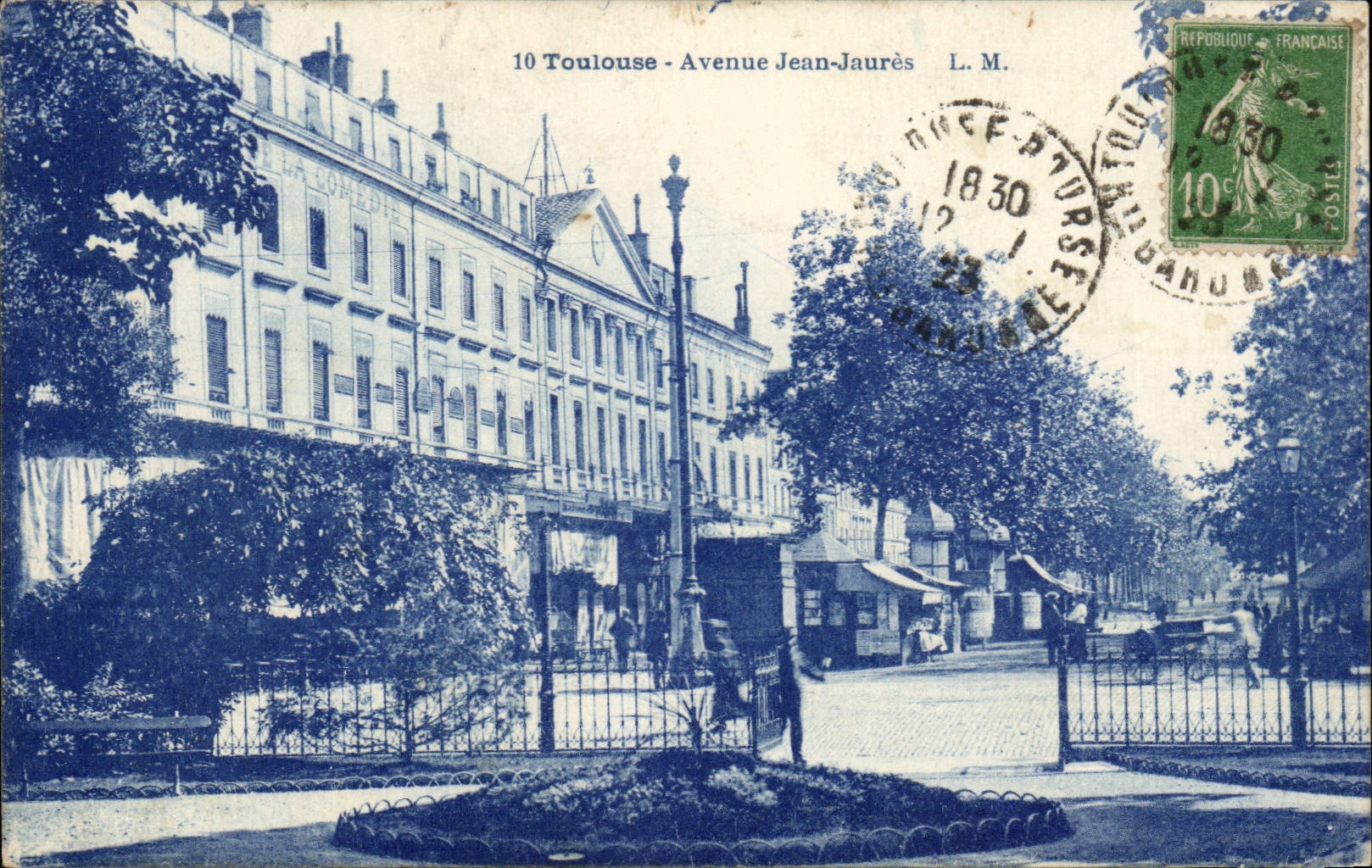 Toulouse - Avenue Jean-Jaurès — vue de la Comédie — L. M.