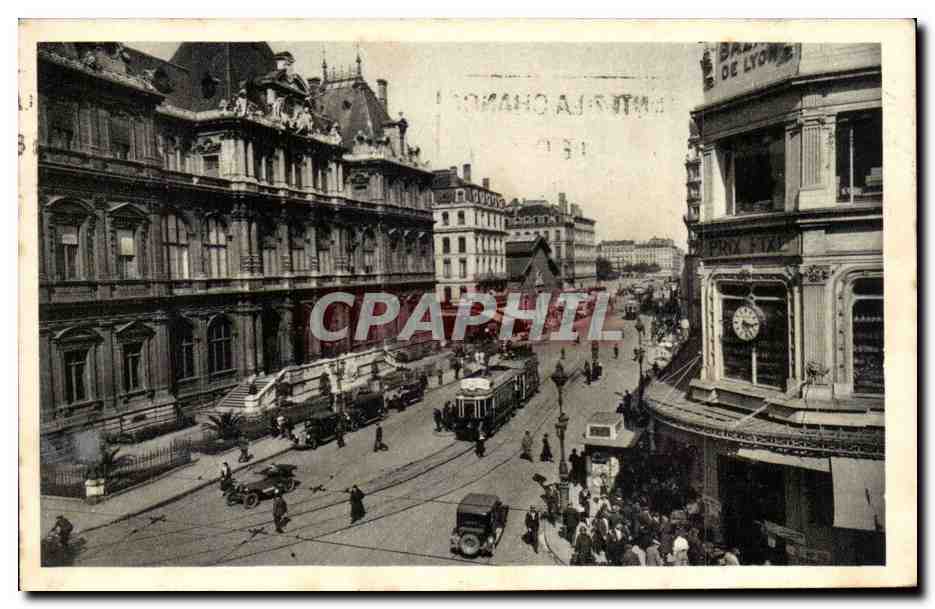 Lyon - Place des Cordeliers - Bourse - tamway - CPA 