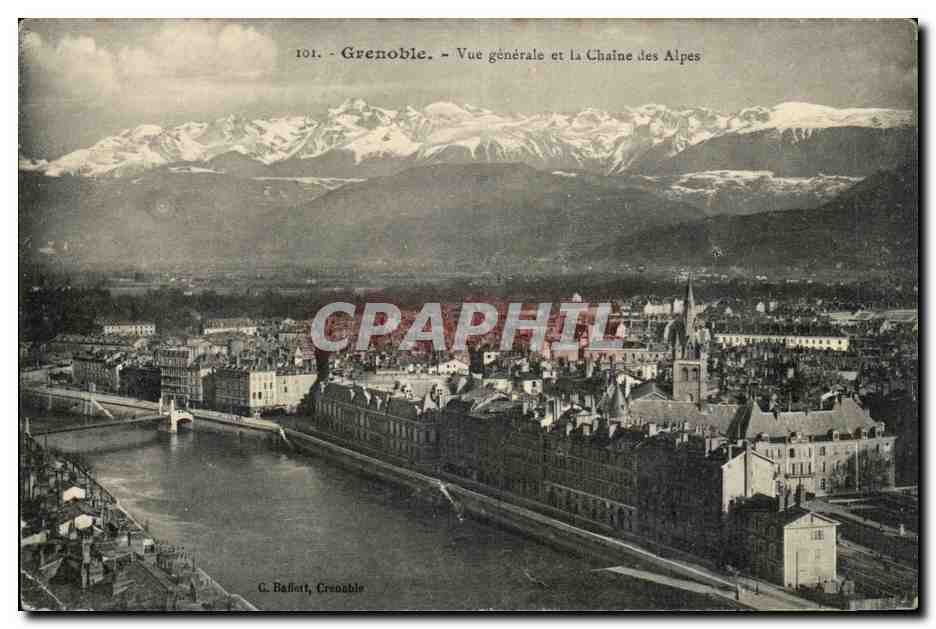 Grenoble - Vue Generale et la Chaine des Apes - CPA 
