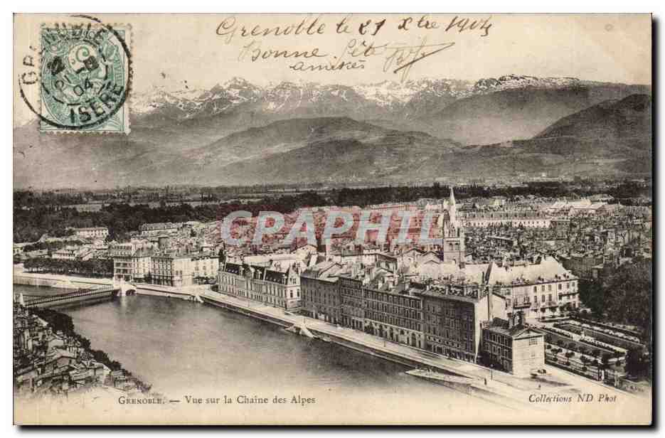 Grenoble — Vue sur la Chaîne des Alpes — Collections ND Phot