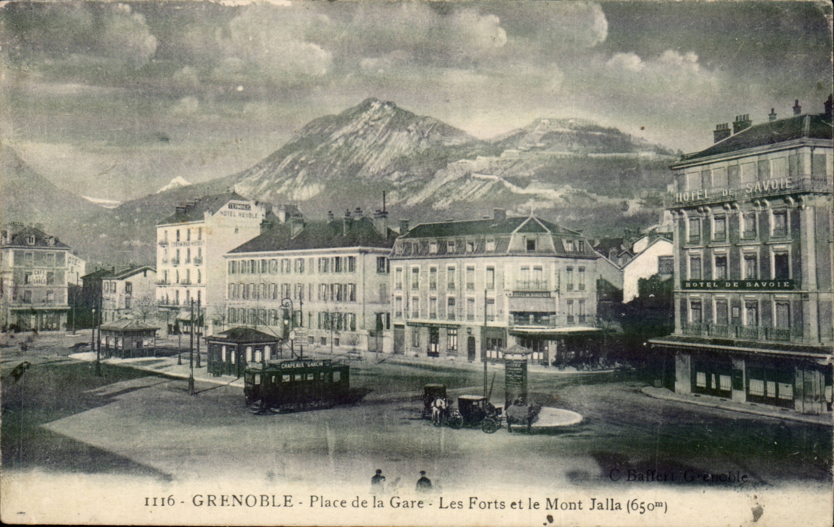 Grenoble - Place de la Gare - Les Forts et le Mont Jalla - CPA 