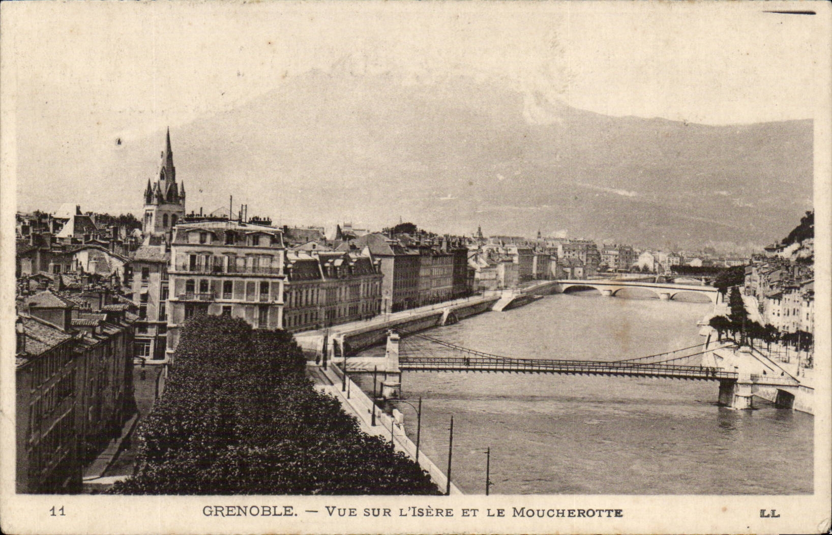 Grenoble - Vue sur l'Isere et le Moucherotte - CPA 