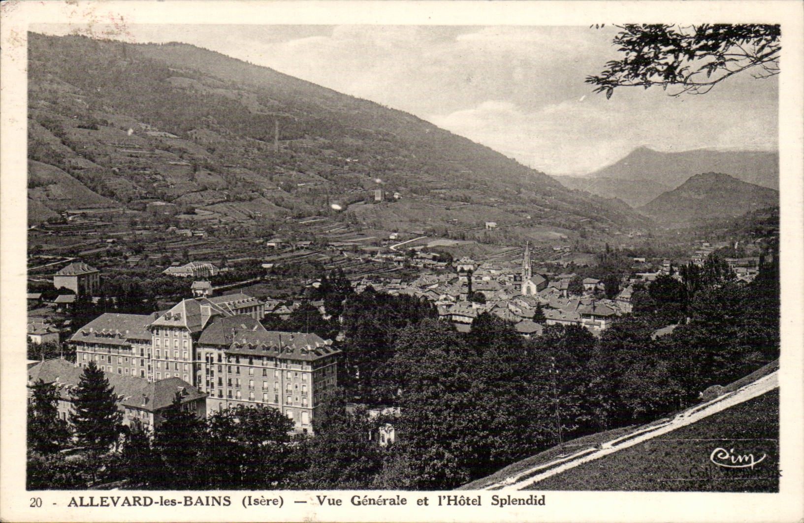 Allevard les Bains - Vue Generale et Hotel Splendide - CPA 