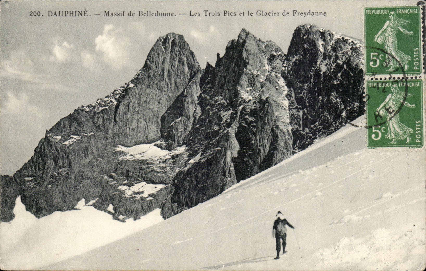 Dauphiné — Massif de Belledonne — Les Trois Pics et le Glacier de Freydanne — P. Gaude, phot. édit. Grenoble