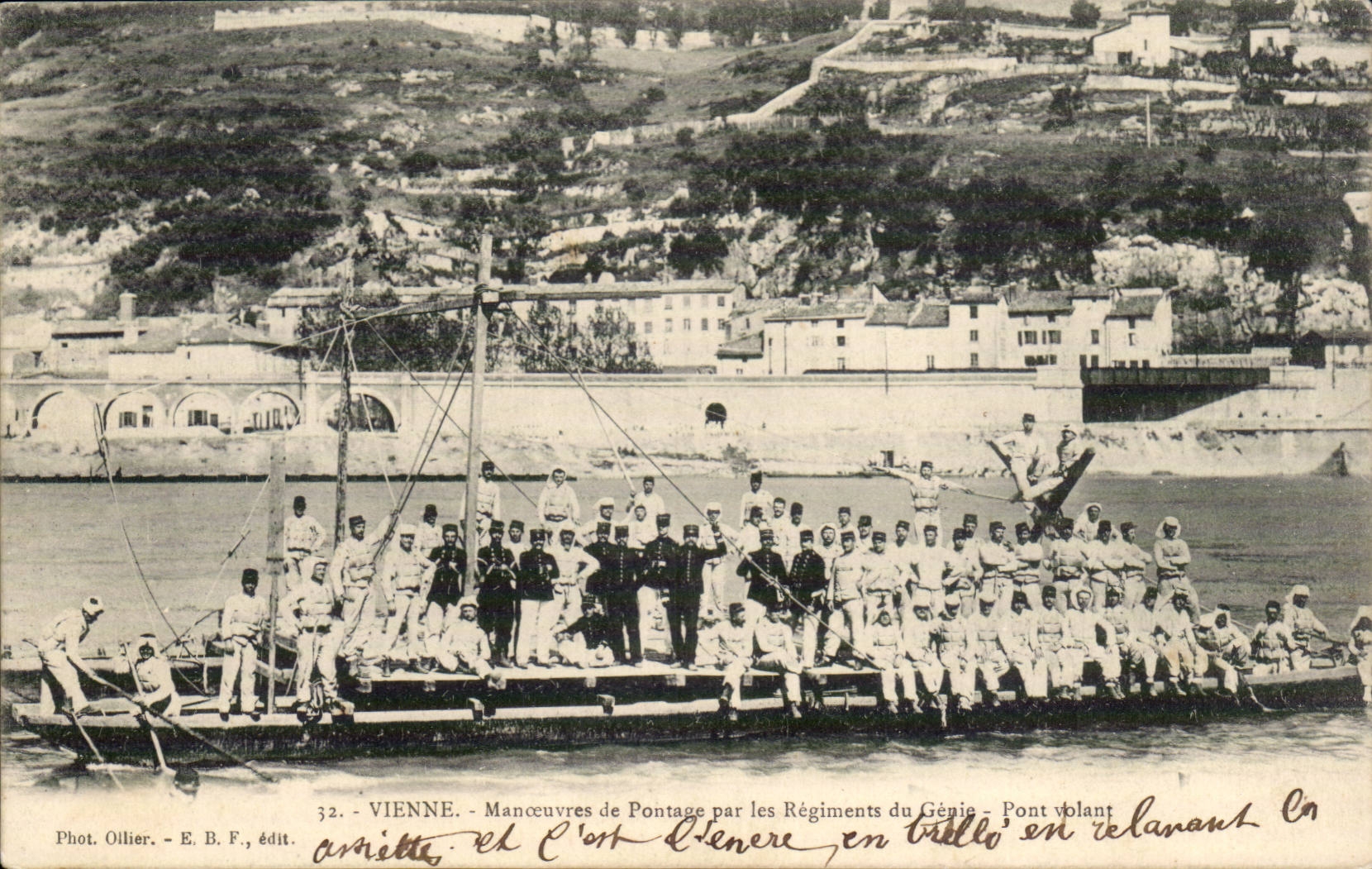 Vienne - Manœuvres de Pontage par les Régiments du Génie - Pont volant en relanant