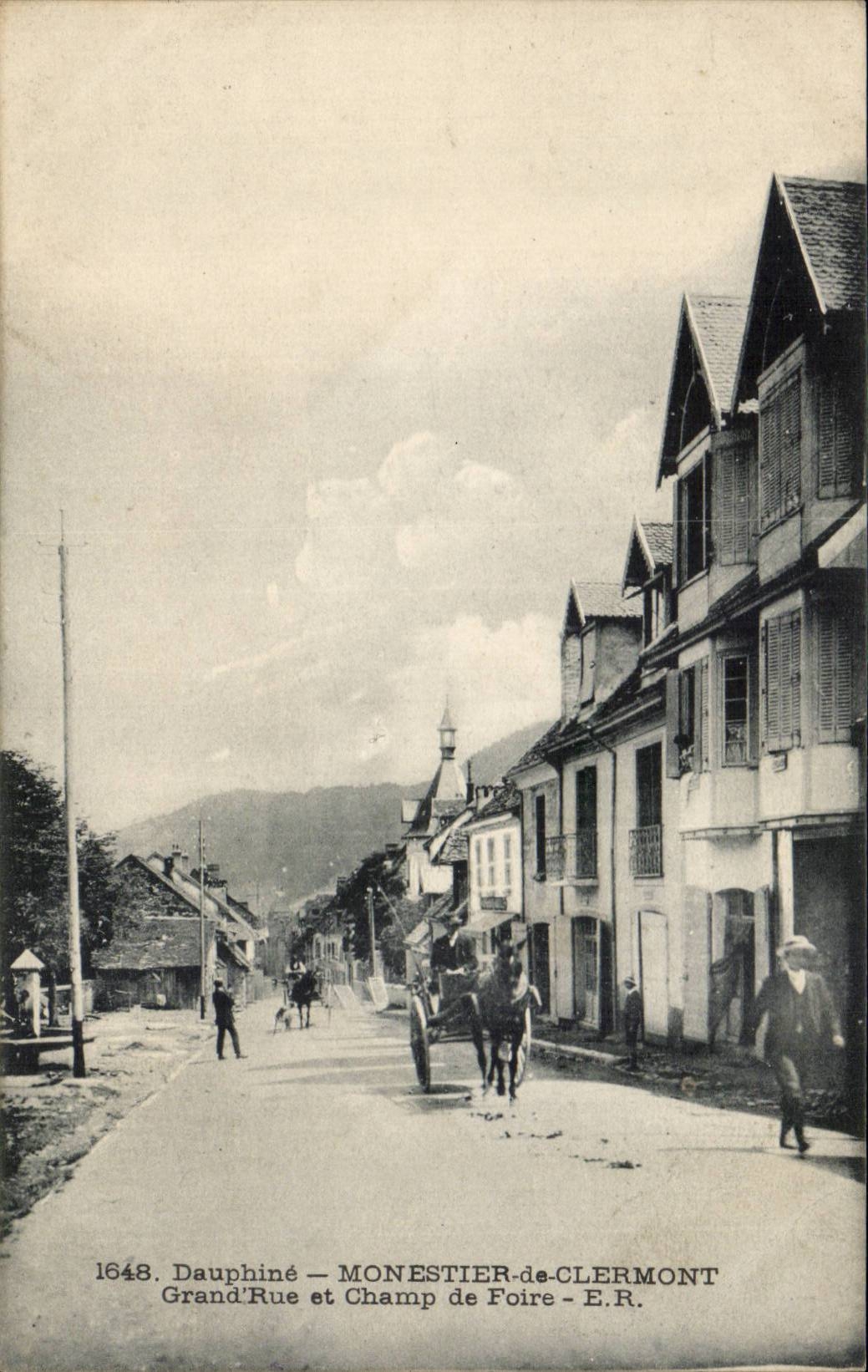Monestier-de-Clermont — Grand'Rue et Champ de Foire — E.R. — Éditeur E.R. n°1648