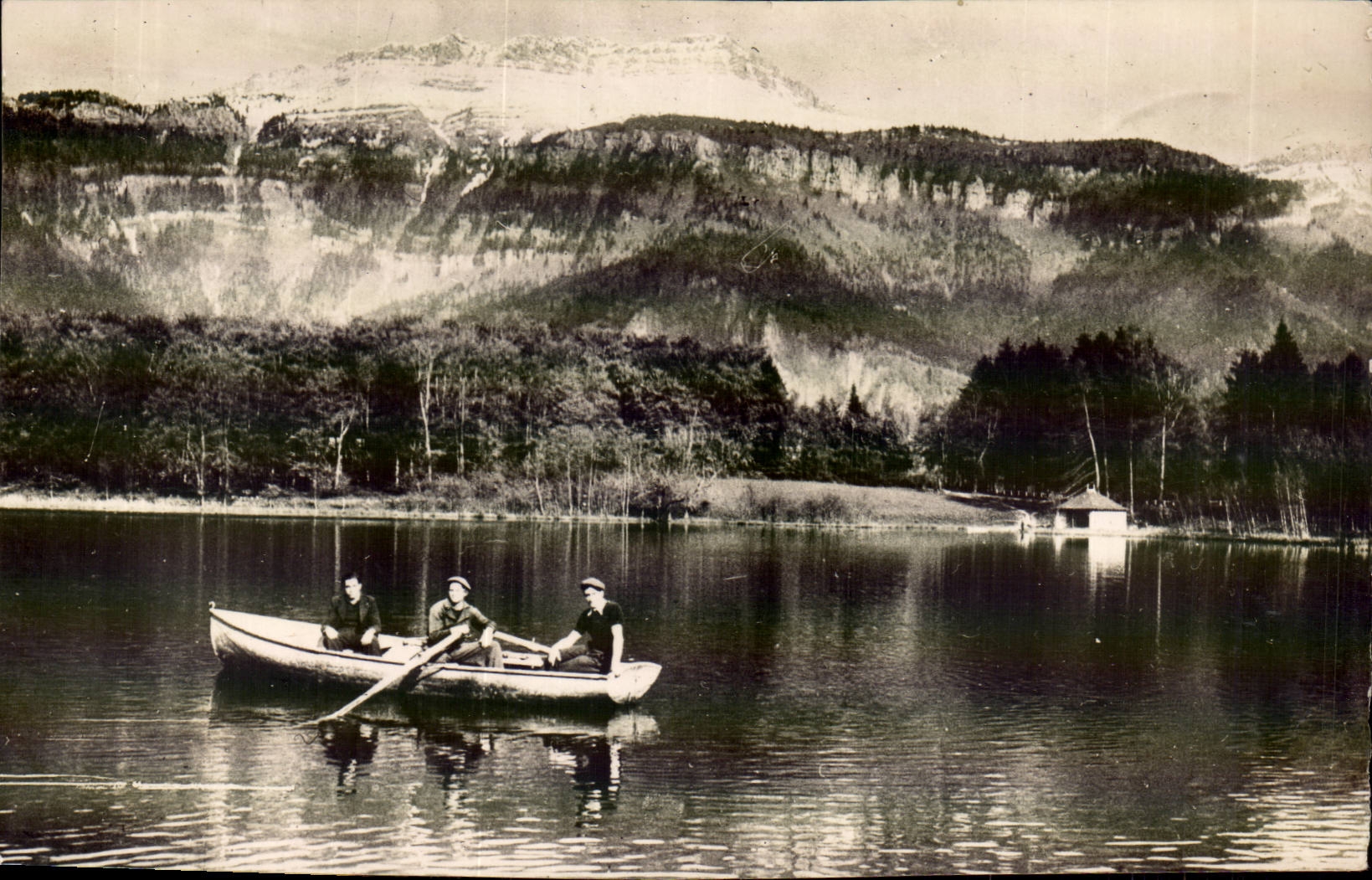Lac de Saint-Julien de Ratz — Environs de Voiron (Isère) — J. Cellard, 10, Chemin du Chemin-Neuf — Lyon