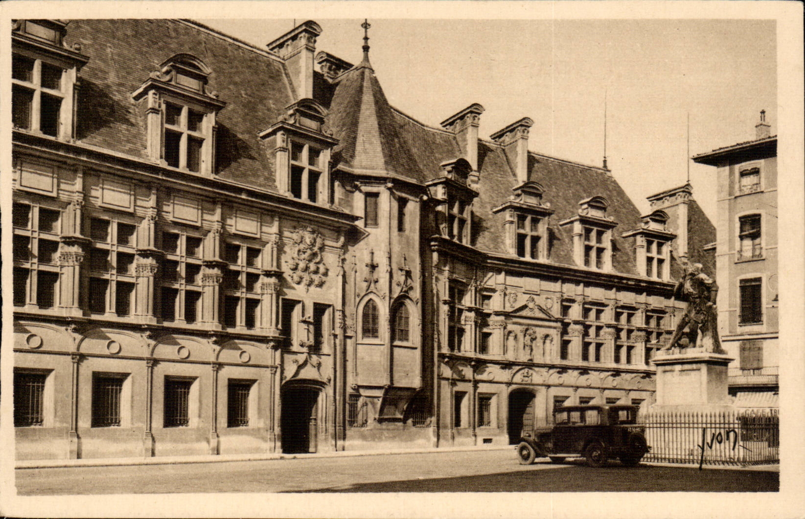 Grenoble - La Préfecture — Les Alpes — Éditions d'Art Yvon