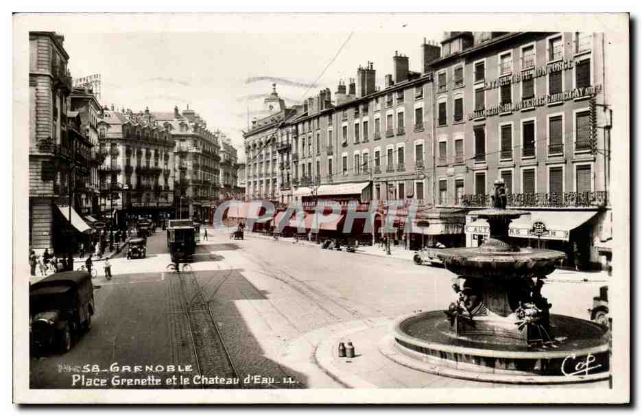 Grenoble — Place Grenette et le Château d'Eau — C.A.P. (Café-Photo) n°38