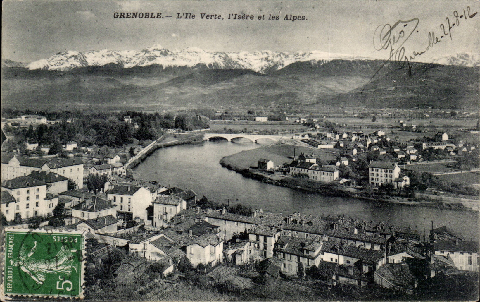 Grenoble — L'Île Verte, l'Isère et les Alpes.