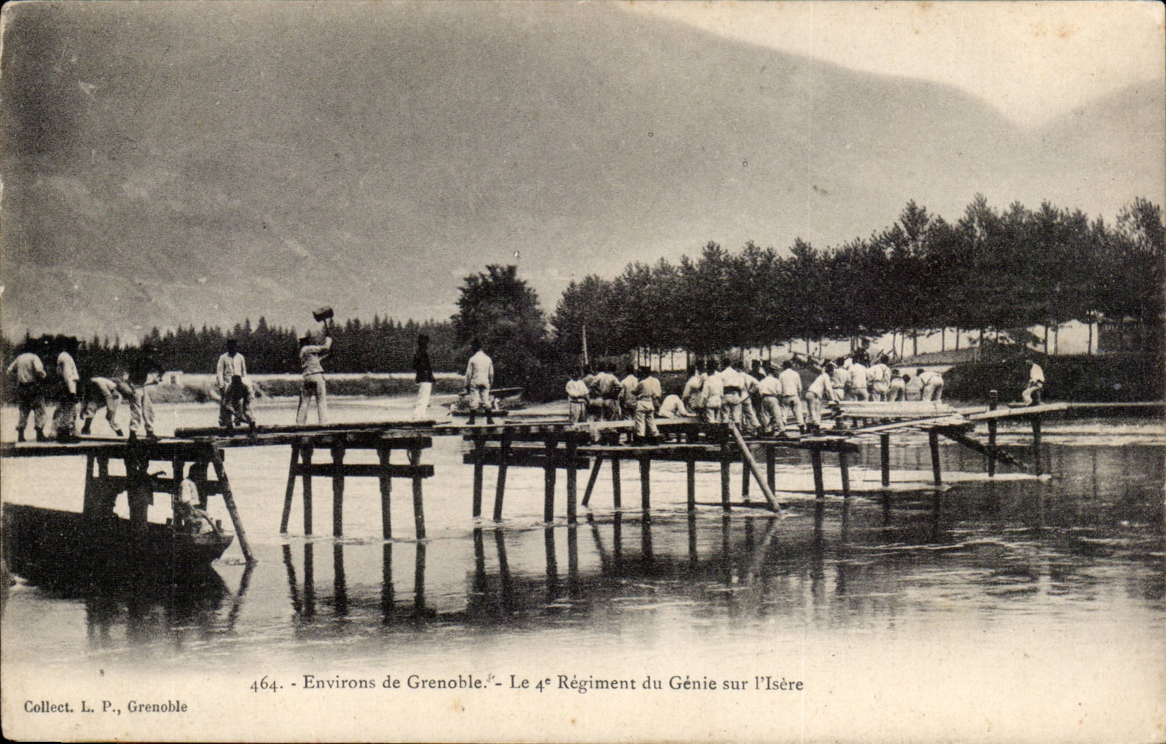 Environs de Grenoble — Le 4e Régiment du Génie sur l'Isère — Collect. L. P., Grenoble, n° 464