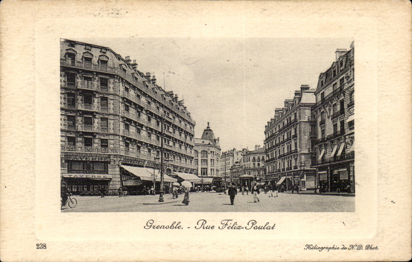 Grenoble CPA Rue Felix Poulat