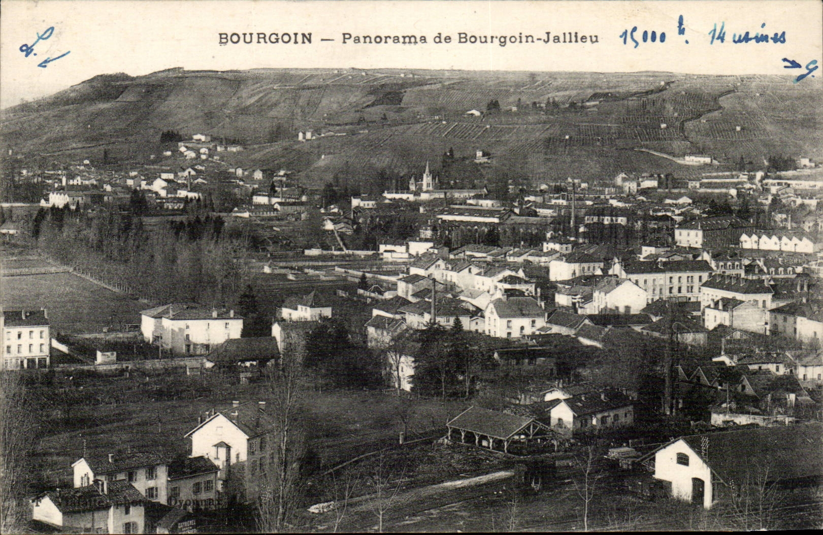 Bourgoin-Jallieu — Panorama de Bourgoin-Jallieu — Ouvrure