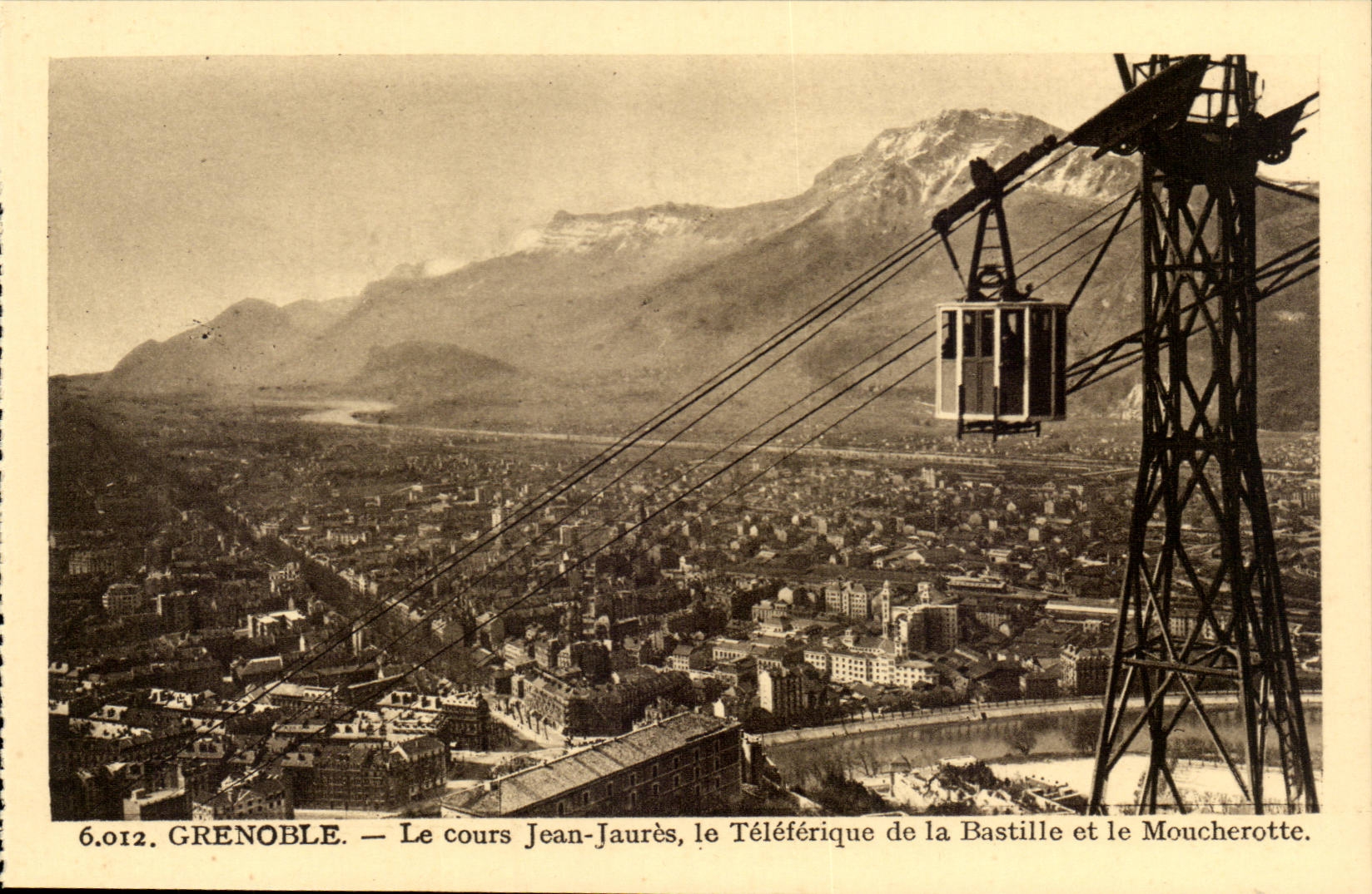 Dauphine CPA Grenoble Le teleferique de la Bastille Cours Jean Jaures Moucherotte
