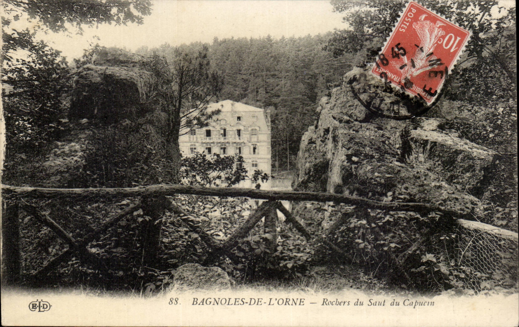 Bagnoles-de-l'Orne — Rochers du Saut du Capucin — Éditeur E.D. n°88