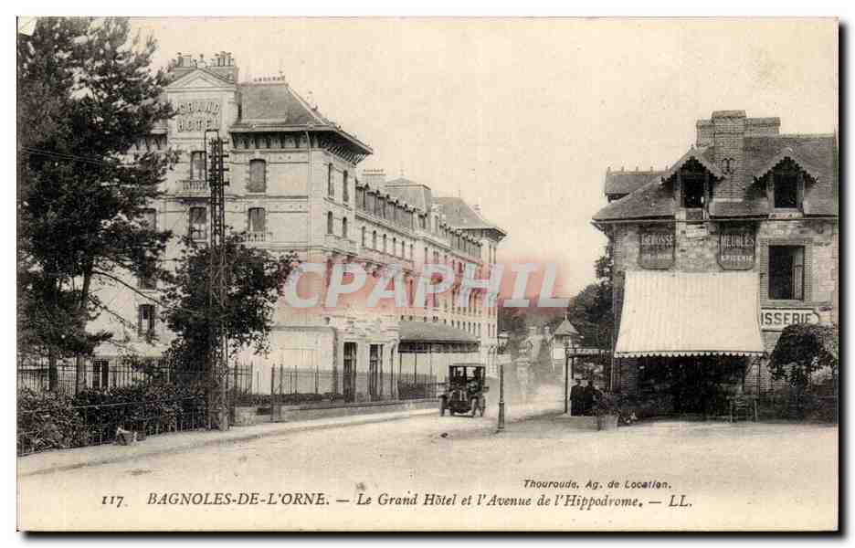 Bagnoles de l'orne CPA Le grand hotel et l'avenue de l'hippodrome