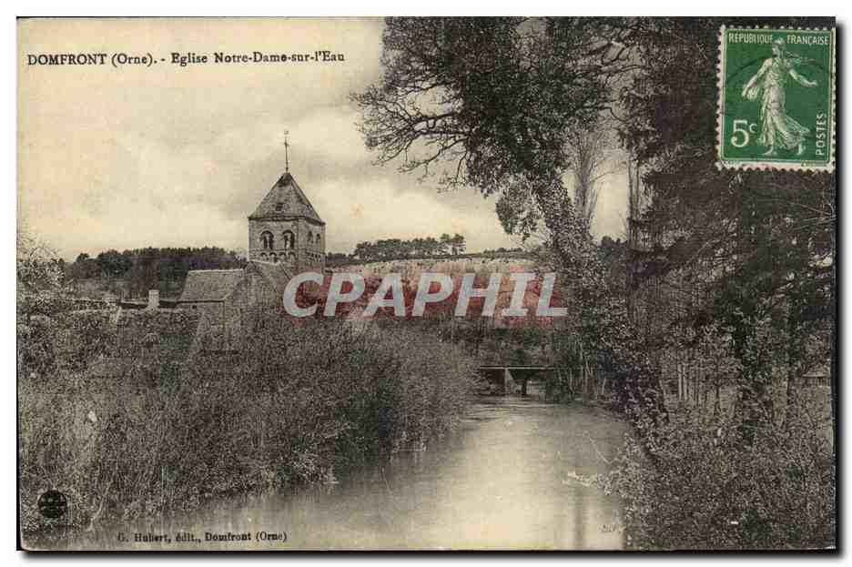 Domfront CPA Eglise Notre Dame sur l'eau