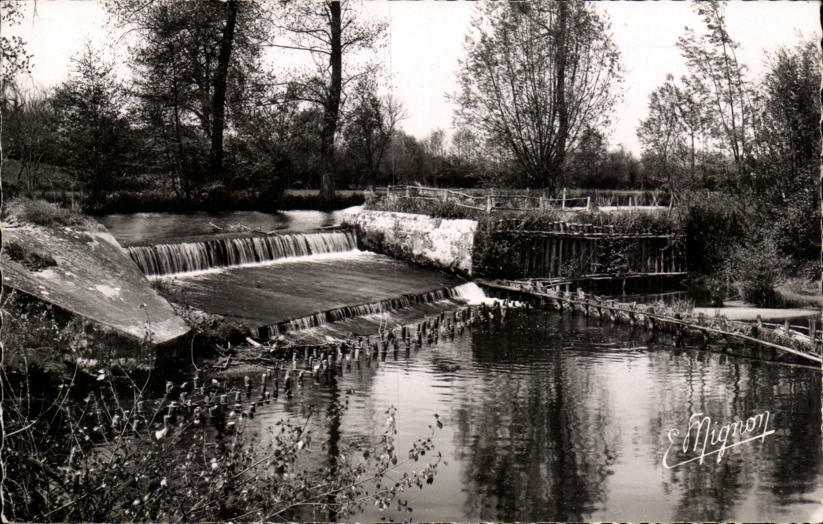 Remalard CPM Chute de l'Huisne au moulin neuf