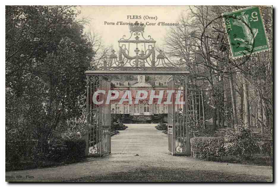 Flers CPA Porte d'entree d la cour d'honneur