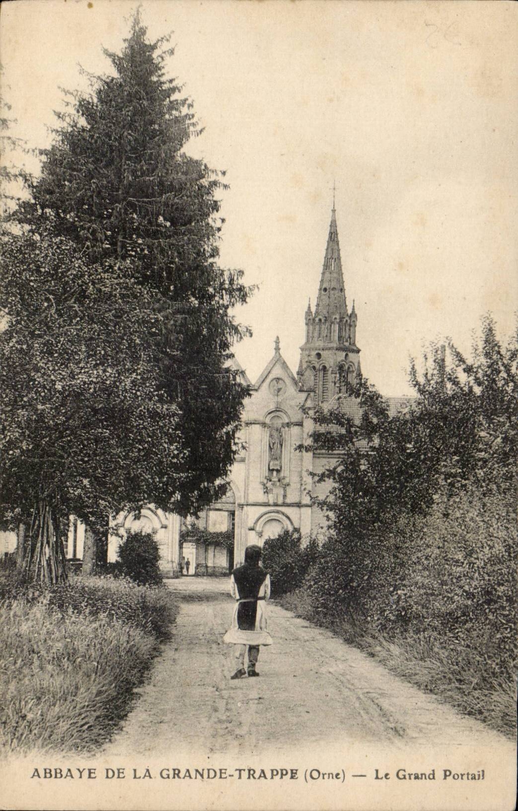 CPA Abbaye de la Grande Trappe le grand portail