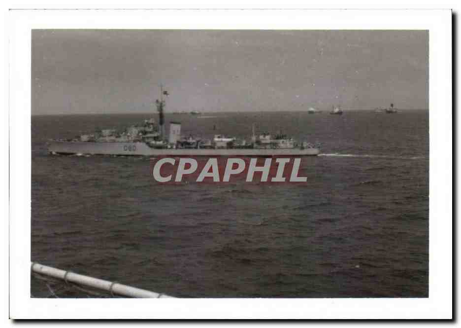 CPA CARTE PHOTO Bateau (boat ship guerre)