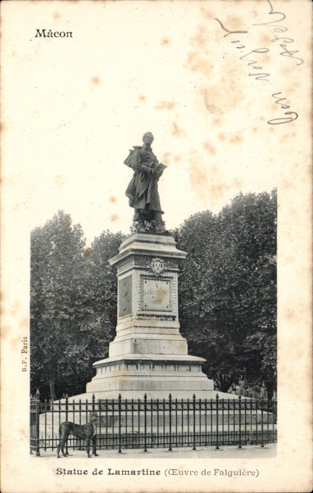 Macon - Statue de Lamartine - chien CPA 