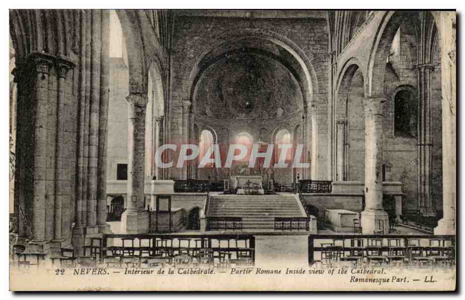 Nevers - Interieur de la Cathedrale - Partir Romane CPA 