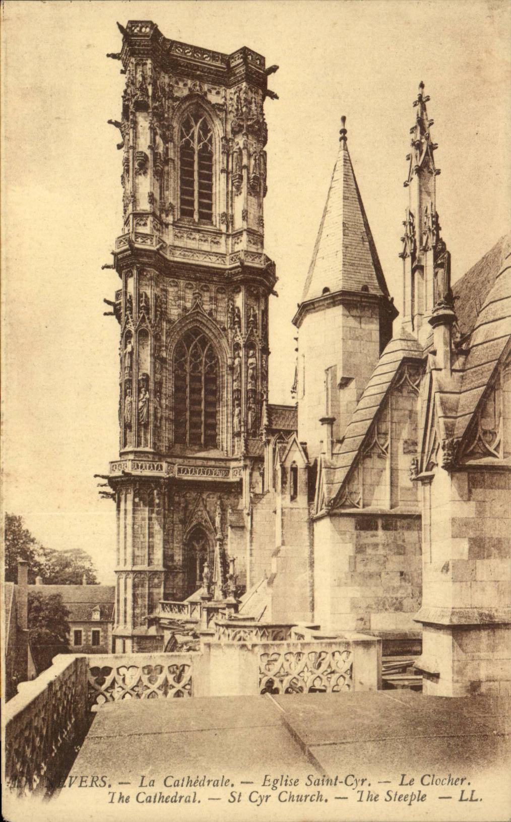 Nevers - La Cathedrale - Eglise St Cyr - CPA 