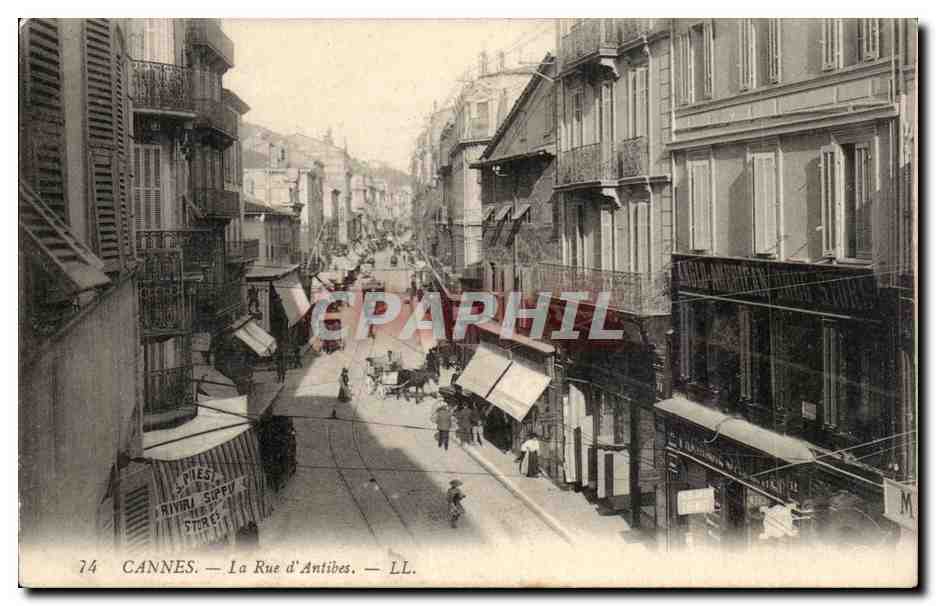 Cannes — La Rue d'Antibes — LL. n°14