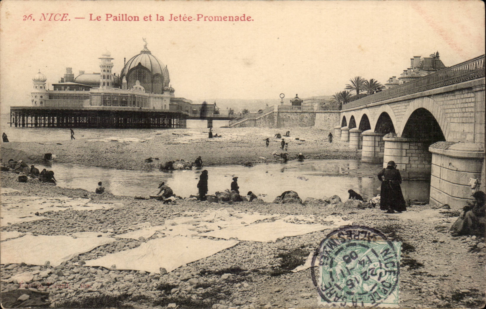 NICE — Le Paillon et la Jetée-Promenade — Éditeur : F. C. L. (n° 26)