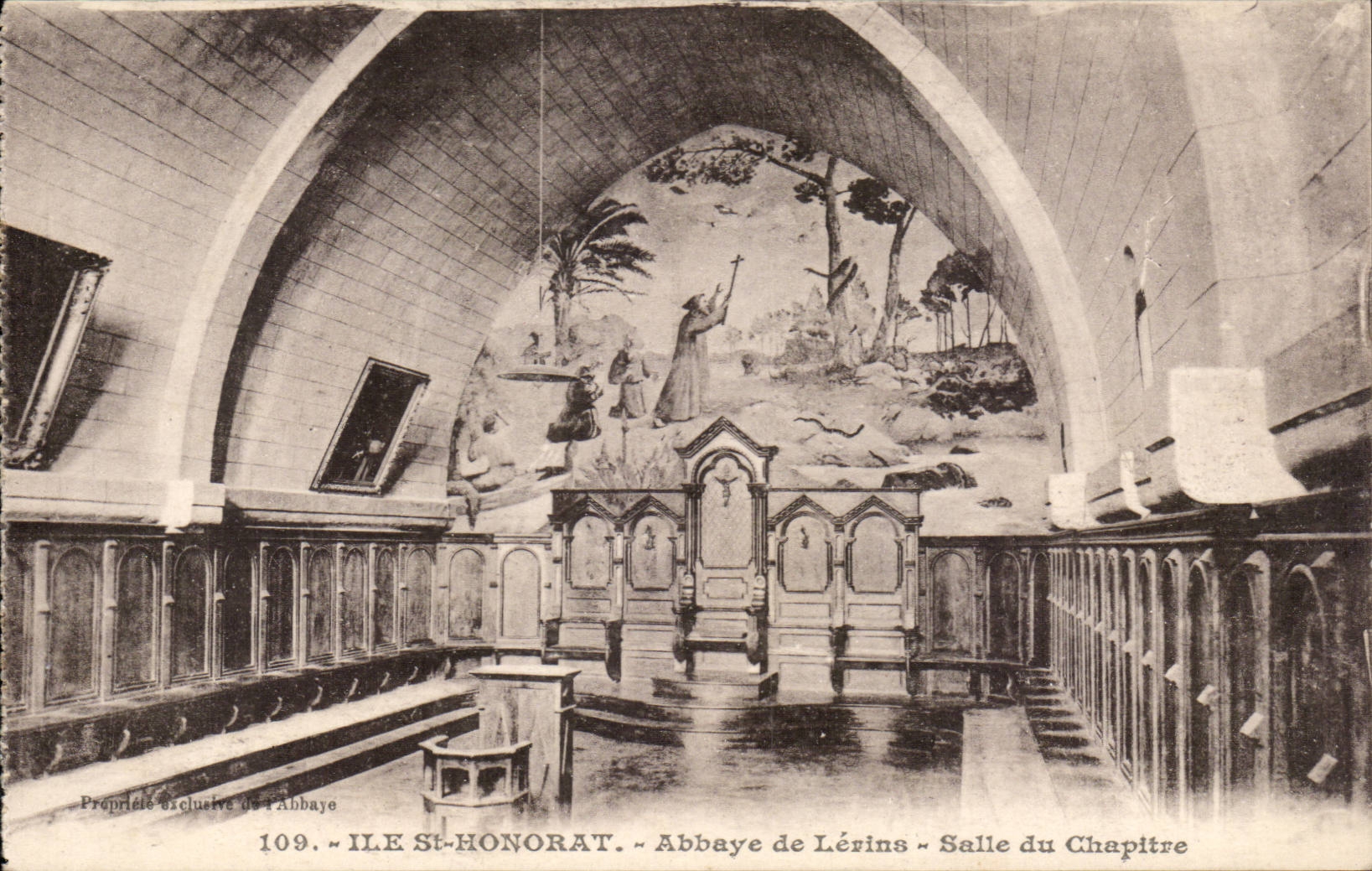 Ile St Honorat - Abbaye de Lerins - Salle du Chapitre - CPA 