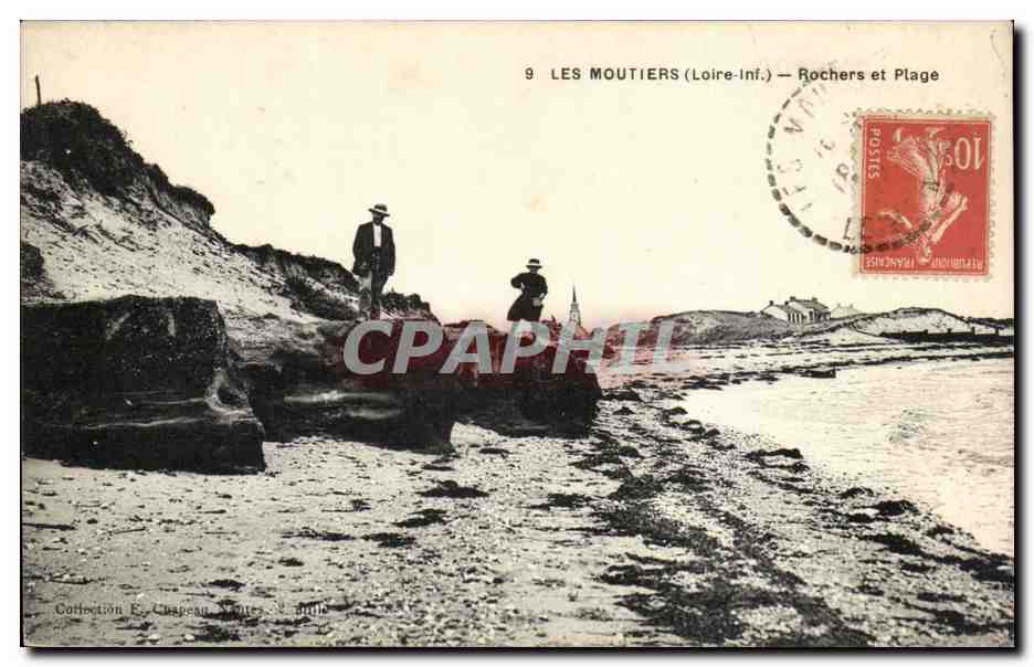 Les Moutiers - Rochers et Plage - CPA 