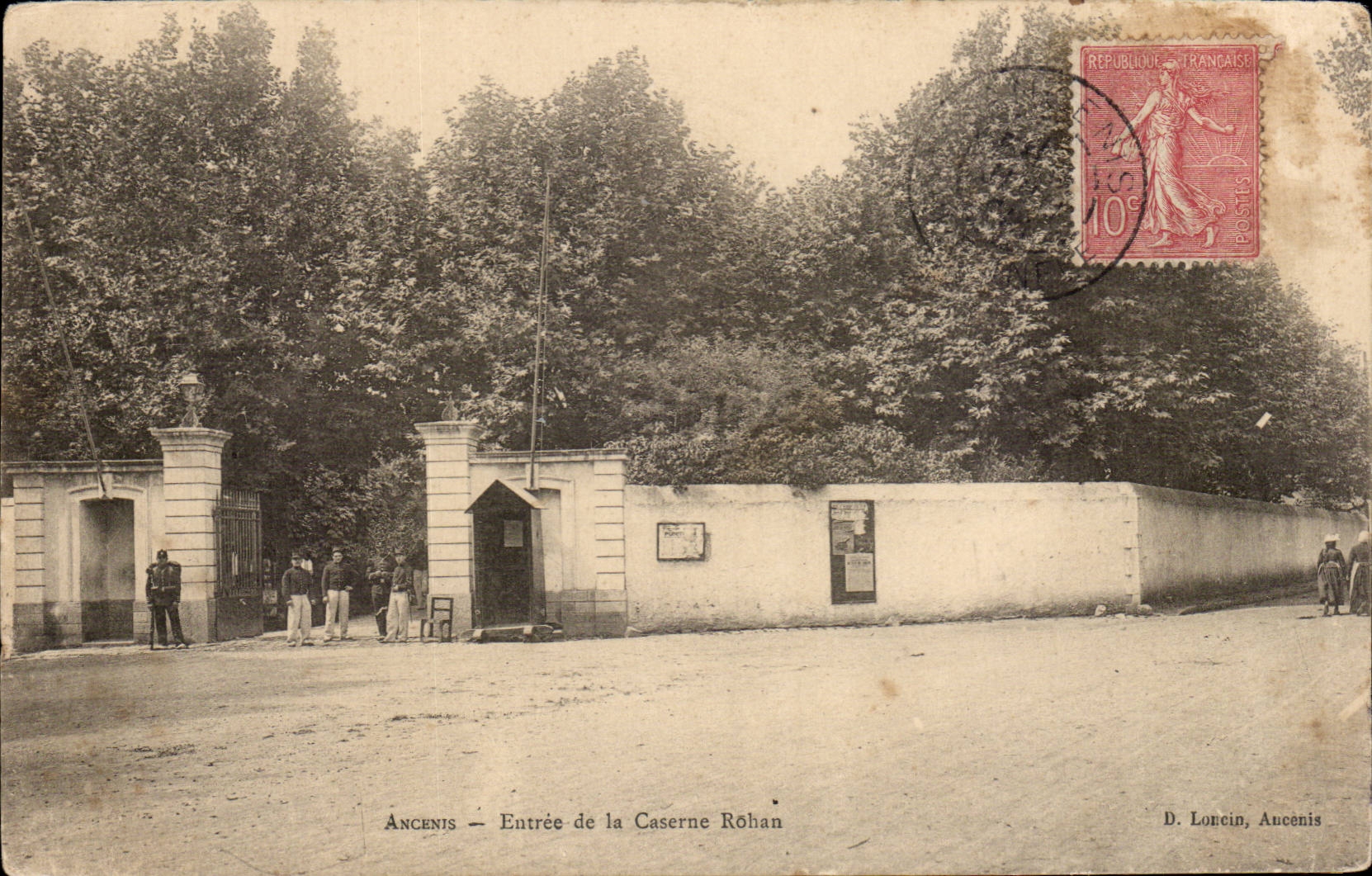Ancenis - Entree de la Caserne Rohan - CPA (militaria)