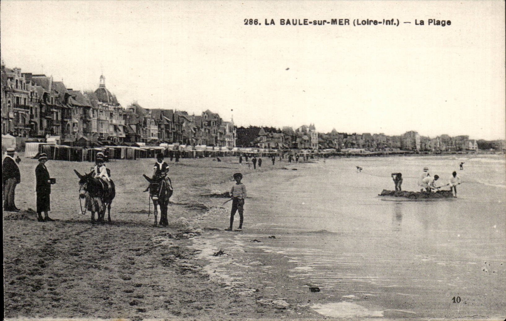La Baule-sur-Mer (Loire-Inf.) — The Beach — F. Chapeau, Nantes, n°286
