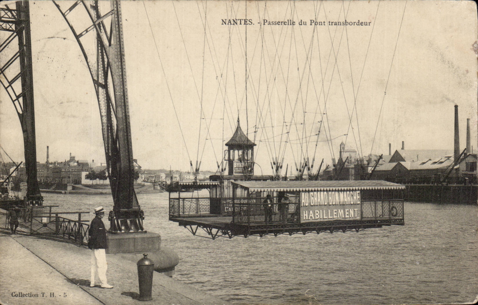 NANTES - Brücke des Transportschiffs — Sammlung T. H. - 5