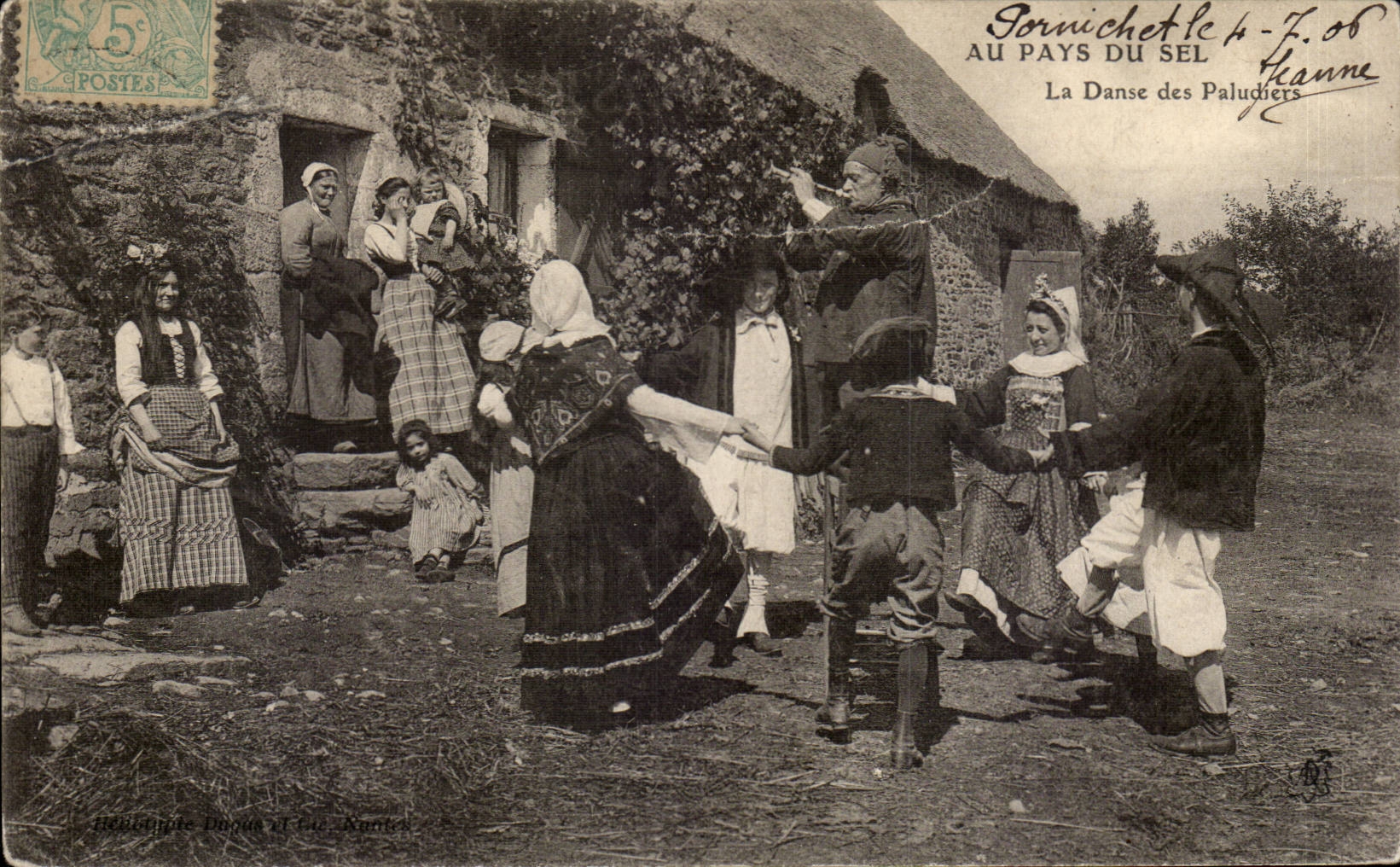 Au pays du Sel CPA la danse des paludiers (folklore costume)