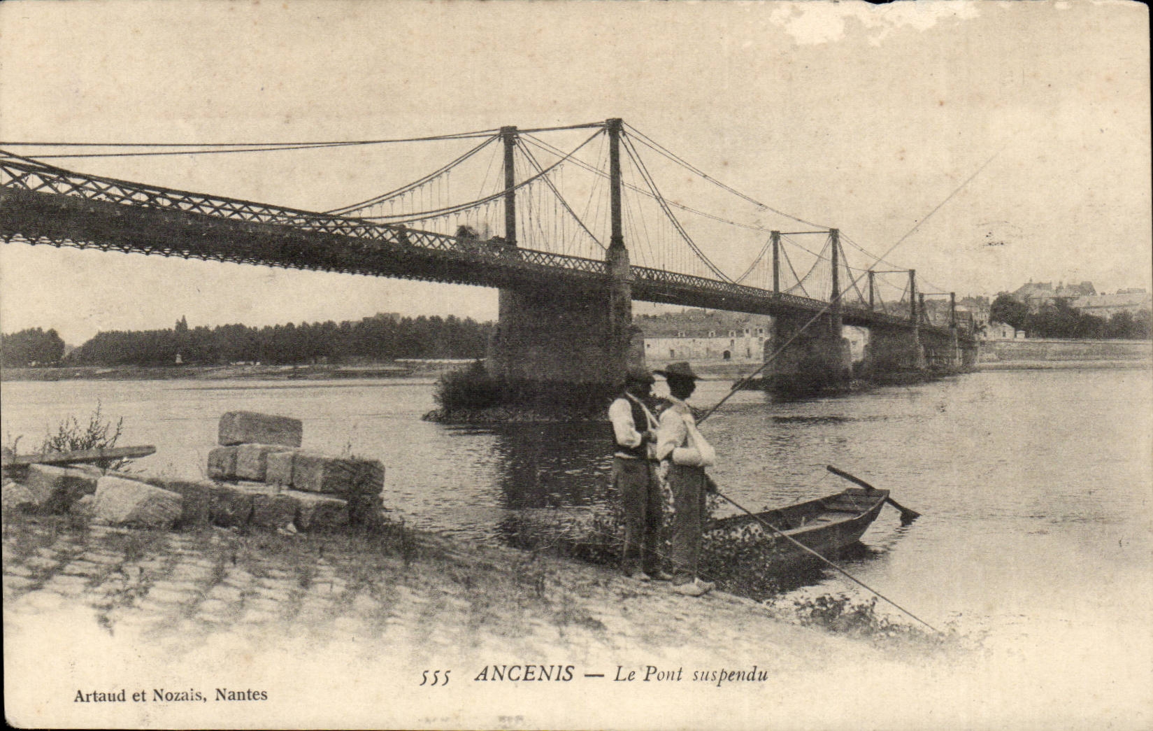 Ancenis CPA Le pont suspendu (pecheurs)