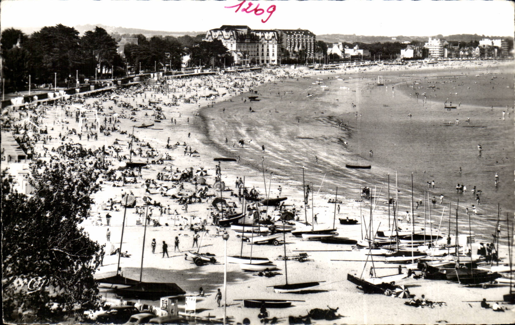 La Baule CPA La plage Benoit vue prise du building