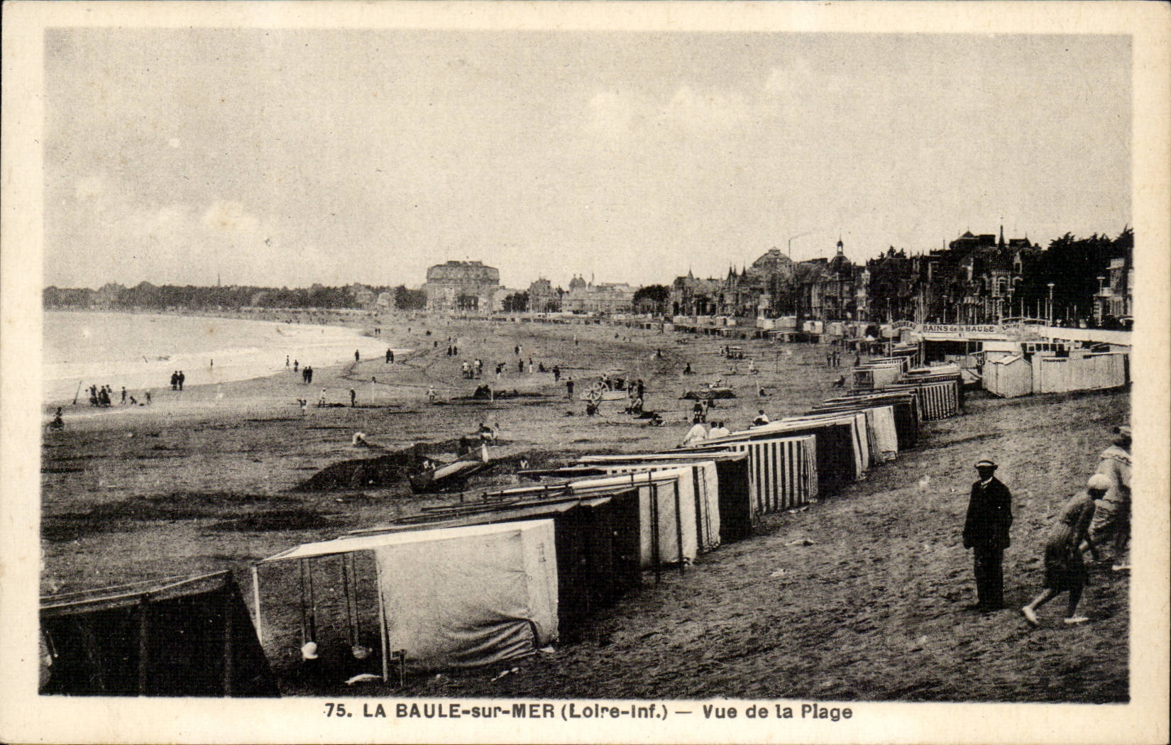 La Baule CPA Vue de la plage