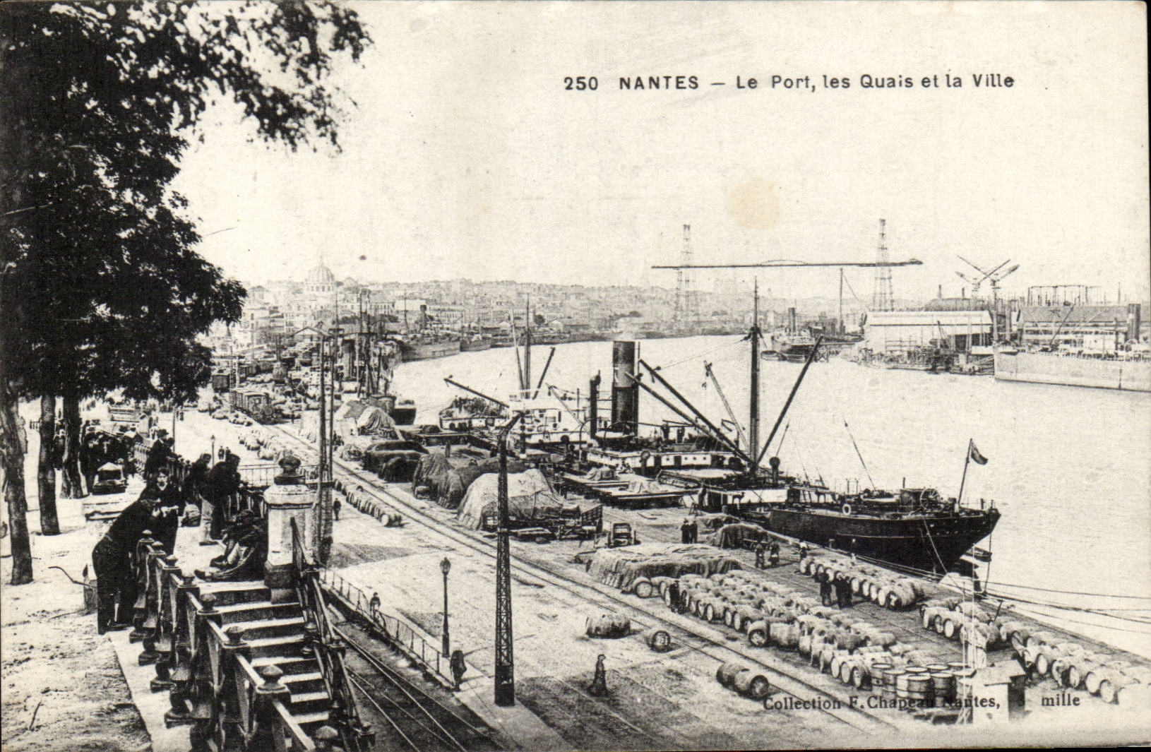 NANTES — View of the Port, the Quays and the City — Collection F. Chapel