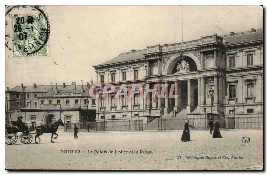CPA Nantes Le palais de justice et la prison
