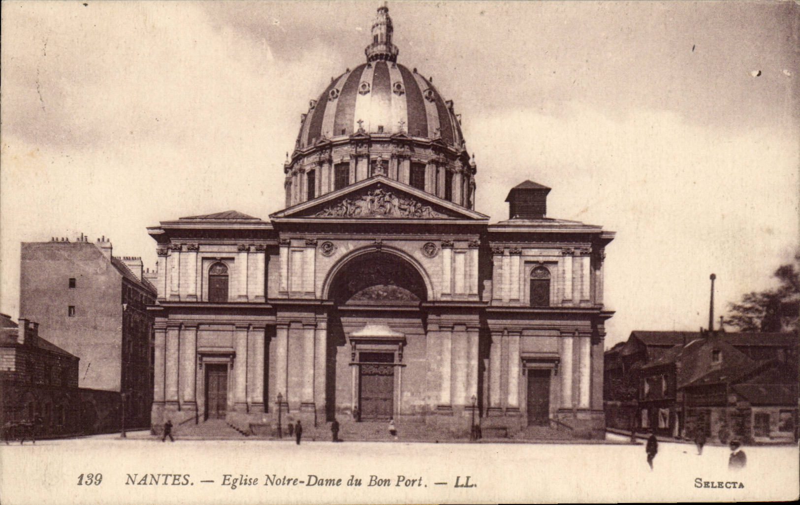 CPA Nantes Eglise Notre Dame du Bon port