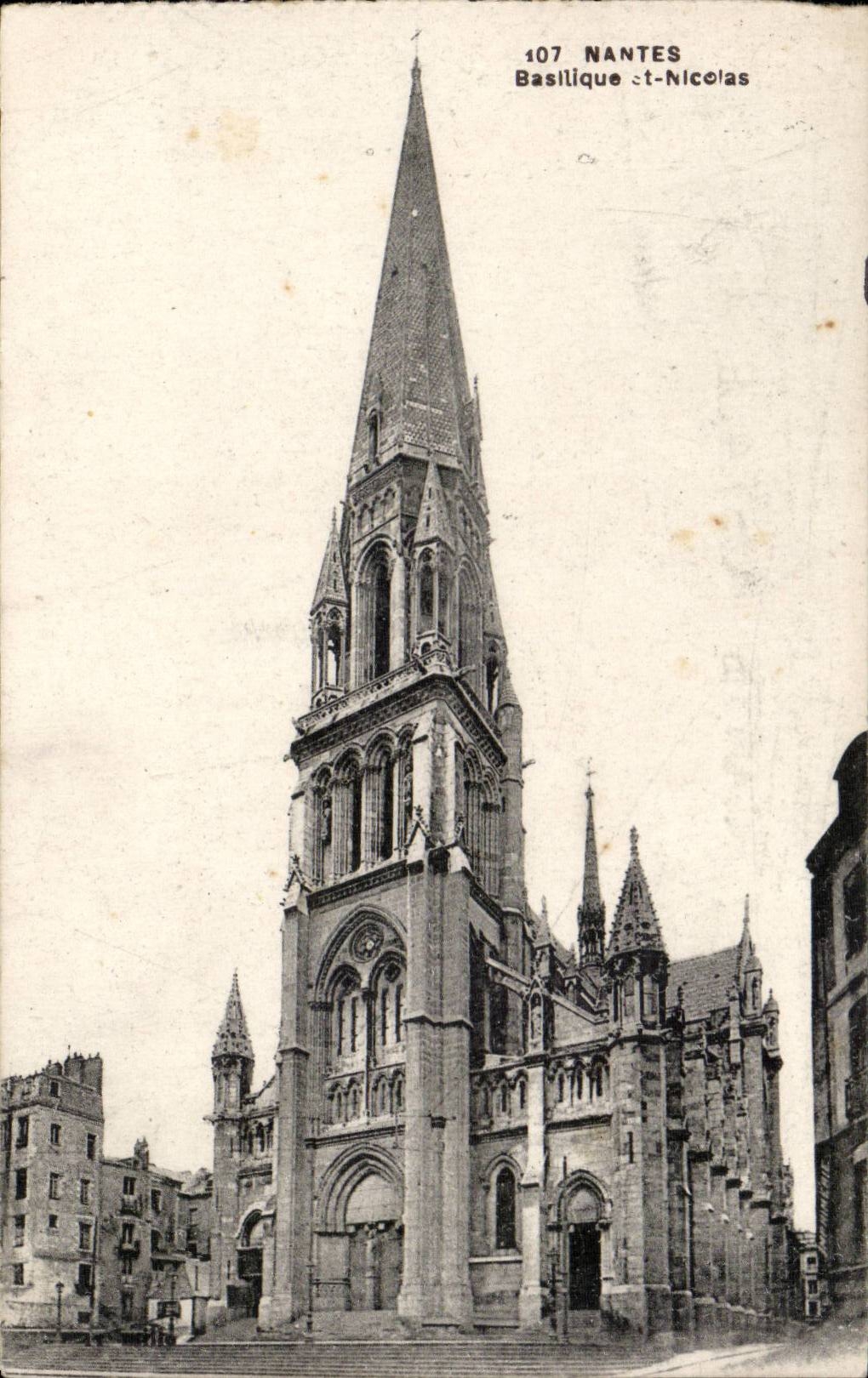 CPA Nantes Basilique St Nicolas
